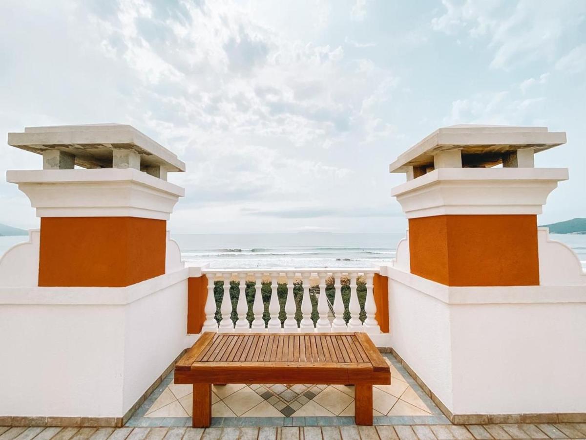 Pousada Villa Dos Acores บอมบินญัส ภายนอก รูปภาพ