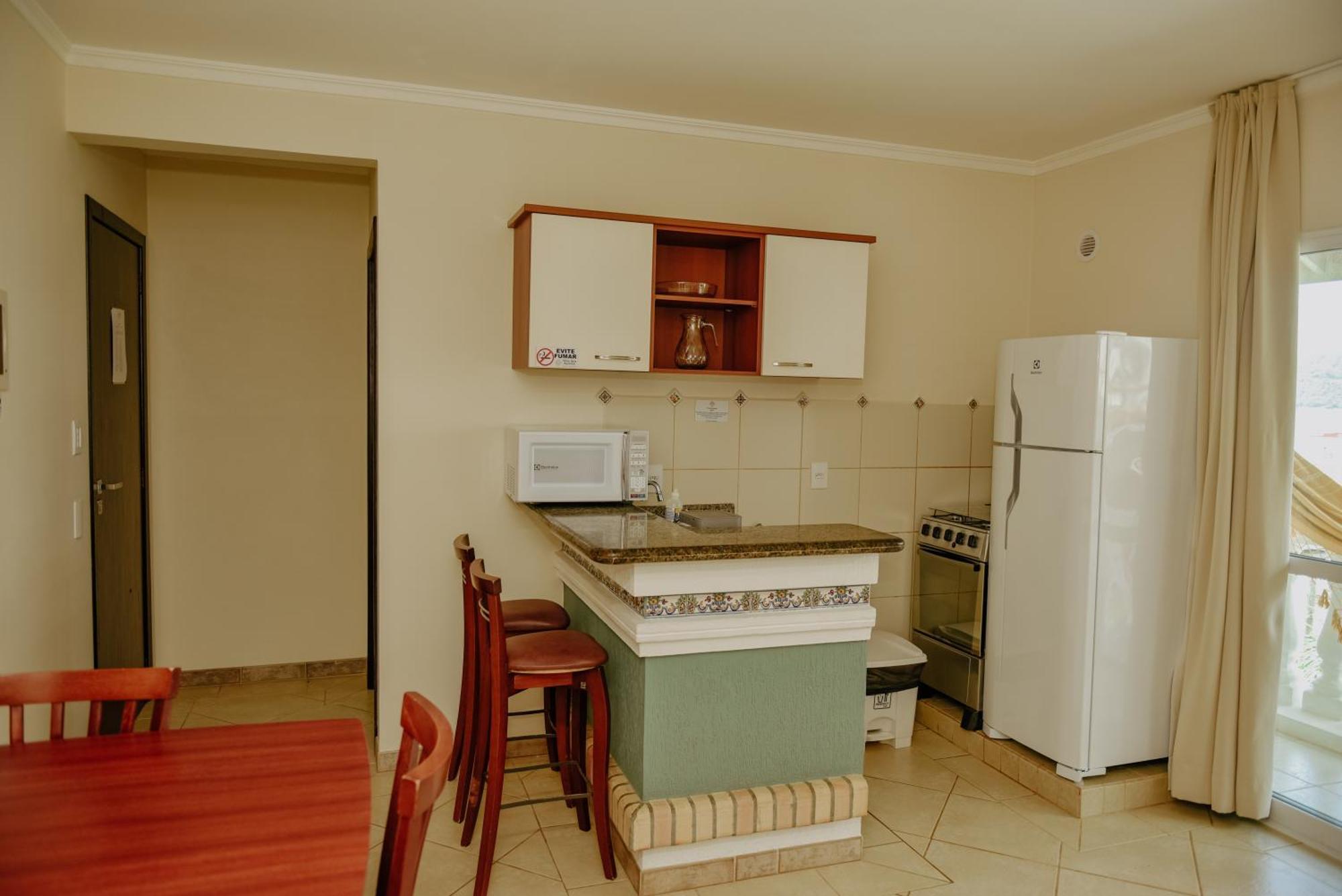 Pousada Villa Dos Acores บอมบินญัส ภายนอก รูปภาพ