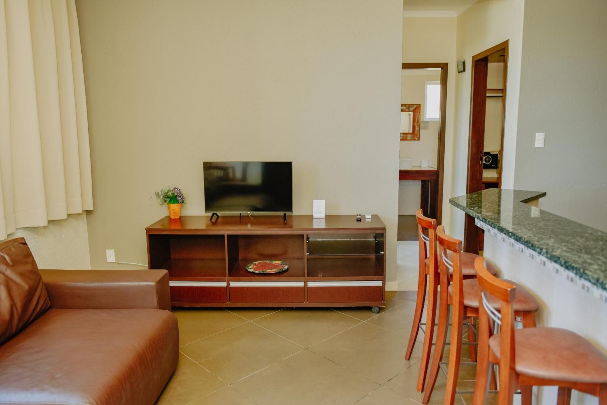 Pousada Villa Dos Acores บอมบินญัส ภายนอก รูปภาพ